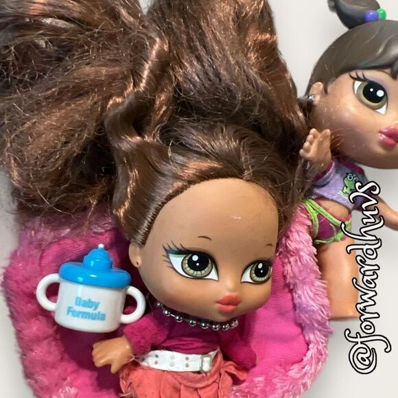 Baby Bratz Dolls x 2 with Accessories - Picture 6 of 8